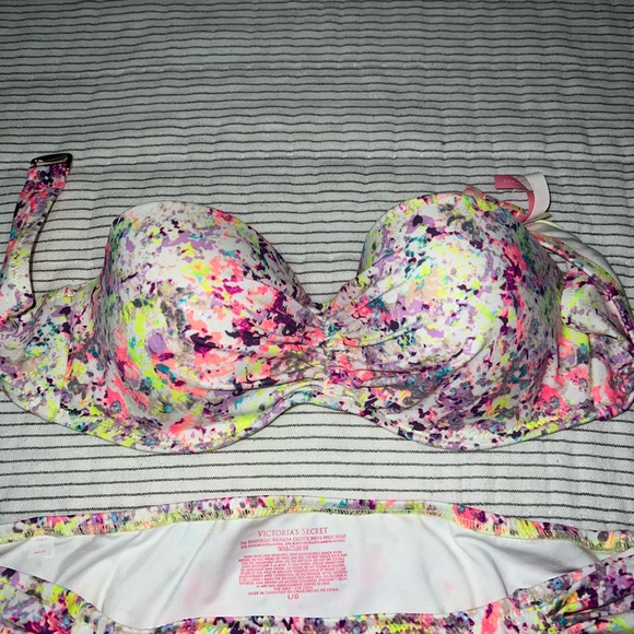 Victoria Secret Swimsuit - Picture 5 of 6